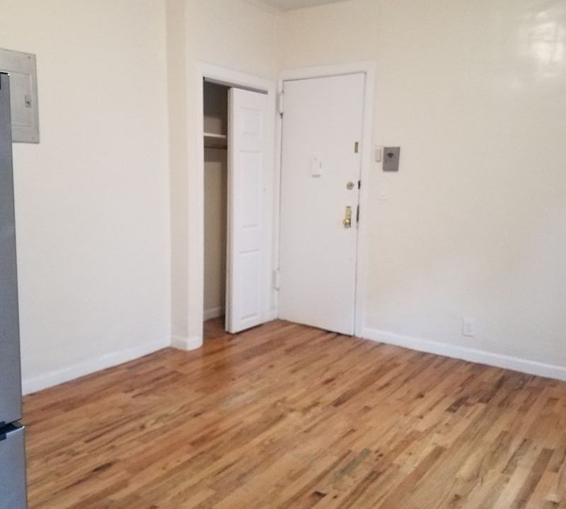2nd image of 111 W 141st St APT 4A