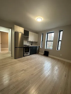 Rented by Peter R. Hungerford, LREB | media 8