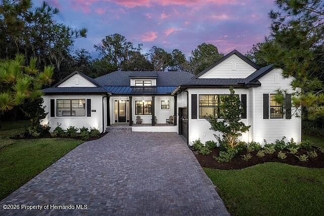 1st image of 4586 Hickory Oak Dr