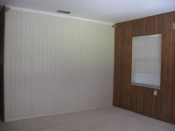 5th image of 506 N Ave W