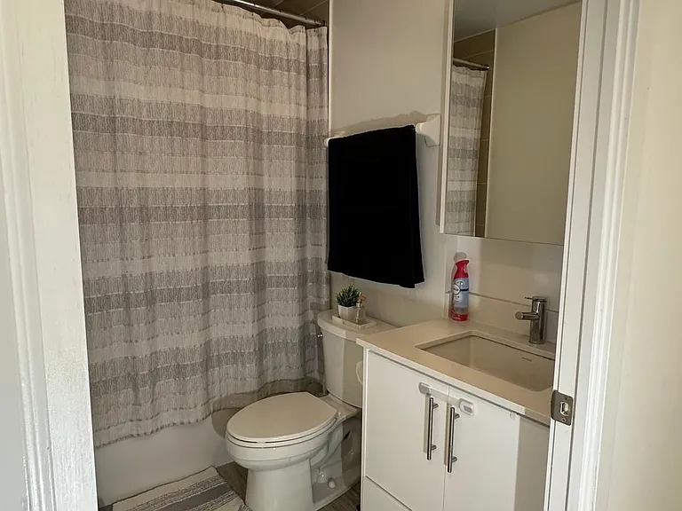 95 Oneida Cres #1008 — Photo 14