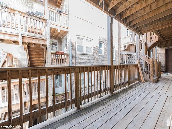 4th image of 859 W Cornelia Ave #516