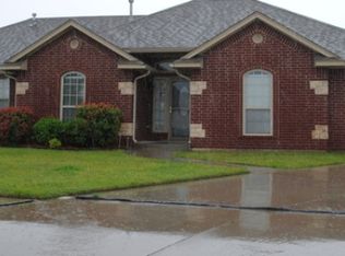 3300 Arcadia Dr, Yukon, OK 73099