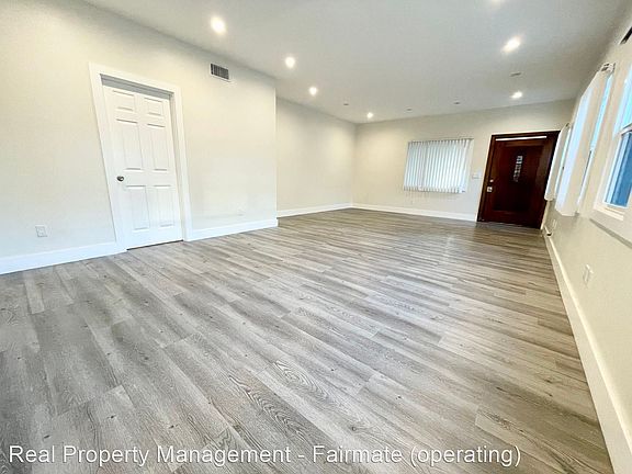 5th image of 88 N Catalina Ave #10943889