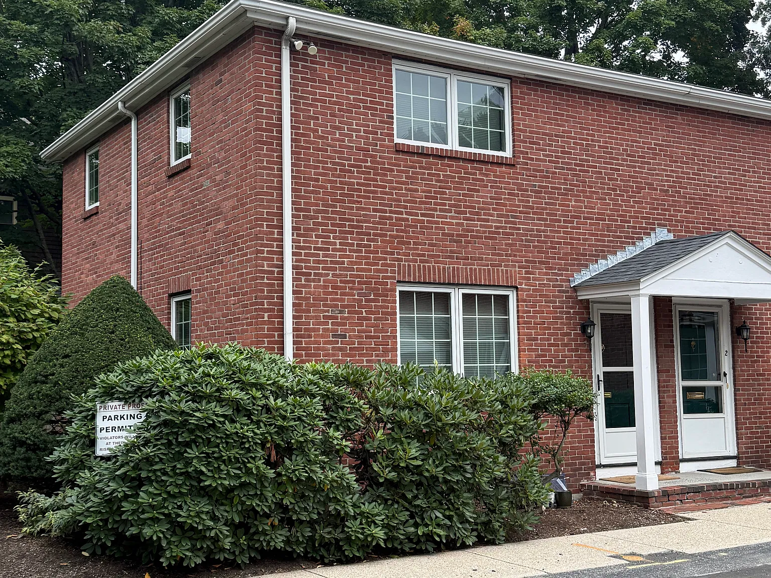 2 bed, 1.5 bath, 1464 sqft, $3,900 — Photo 1
