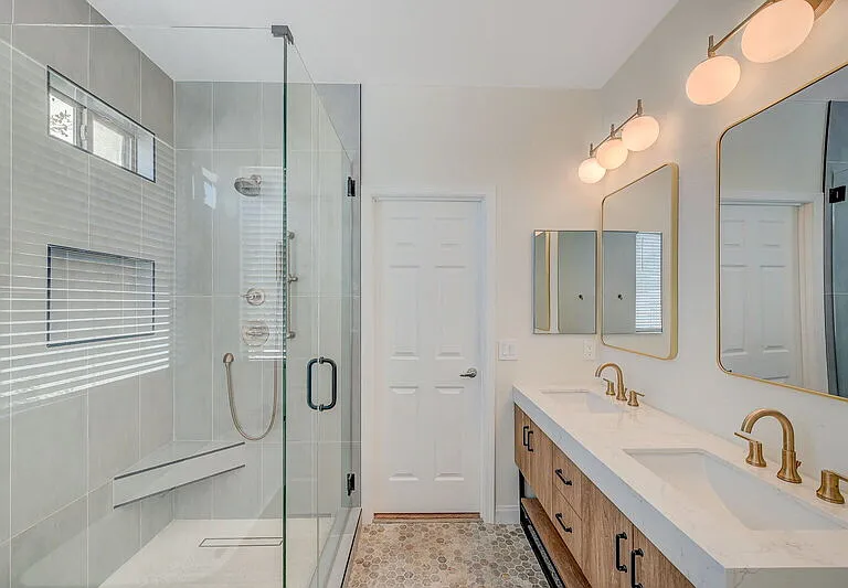 9152 Kentwell Ave — Photo 25