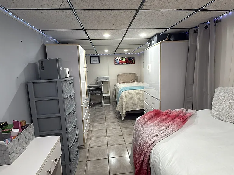 Basement Bedroom 1