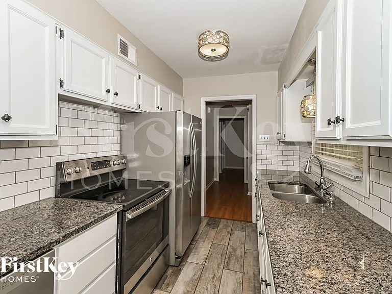 4990 N Peg Ln — Photo 4