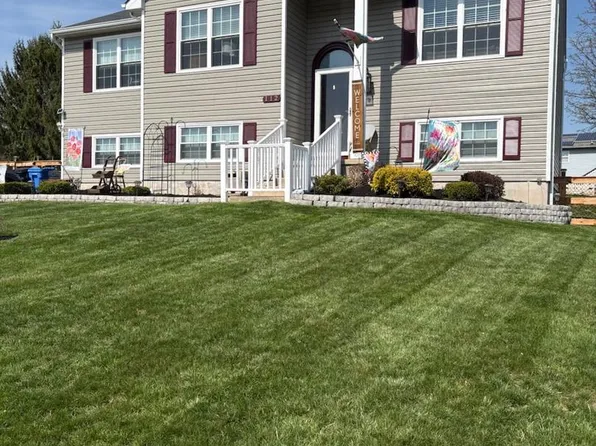 112 Baumgardner Ave, Taneytown, MD 21787