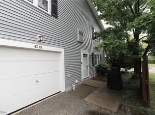 4213 Dennis Ln, Brunswick, OH