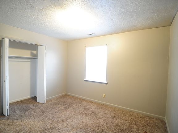 5th image of 4524 Bonnell Dr NW #C