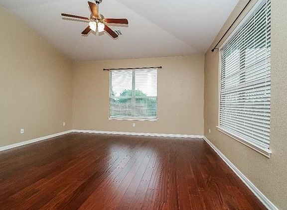 4th image of 13217 Pecan Hill Cv