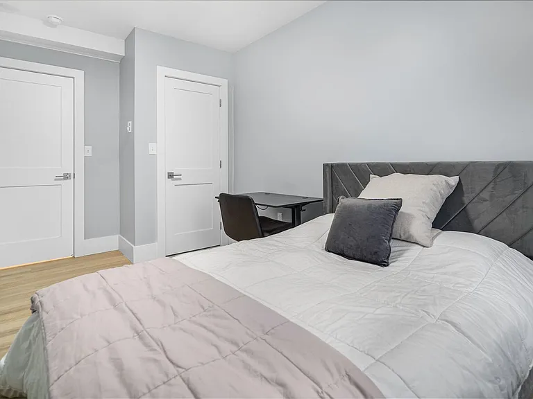 504 Stewart Ave — Photo 248