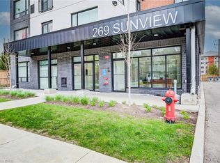 269 Sunview St #205, Waterloo, ON N2L 3V8