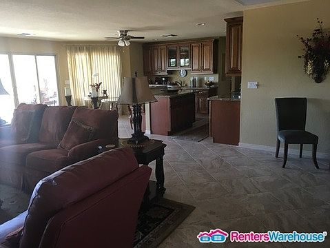 5th image of 10805 W Willowbrook Dr