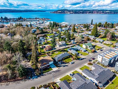 1930 Westridge Avenue W, University Place, WA, 98466