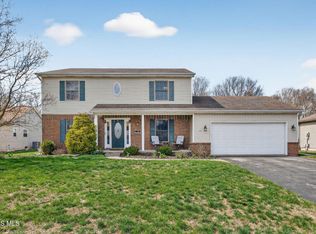 124 Springcove Ln, Holland, OH