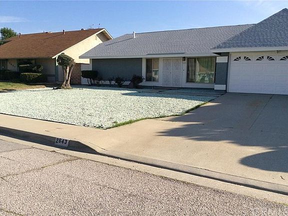 3rd image of 2643 Avalon Ave