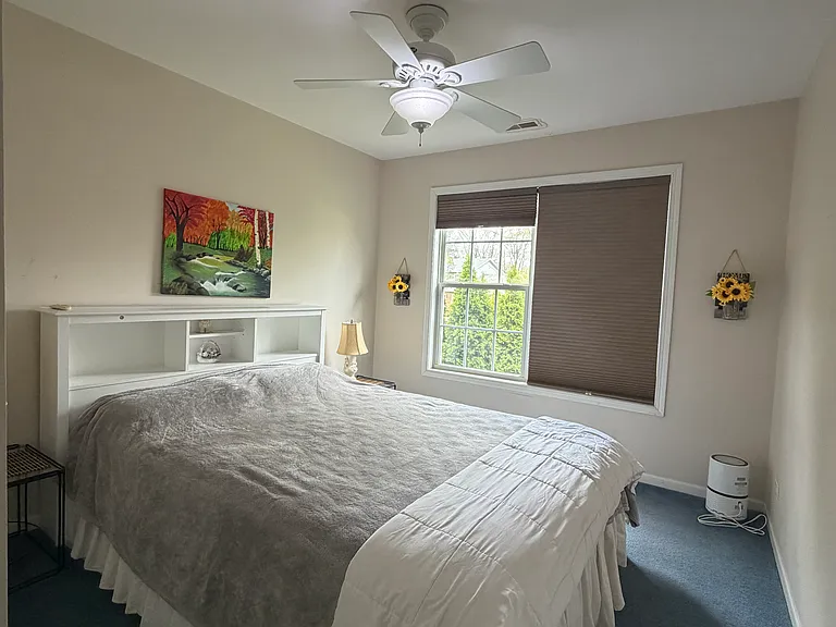 284 Jennifer Ct — Photo 12