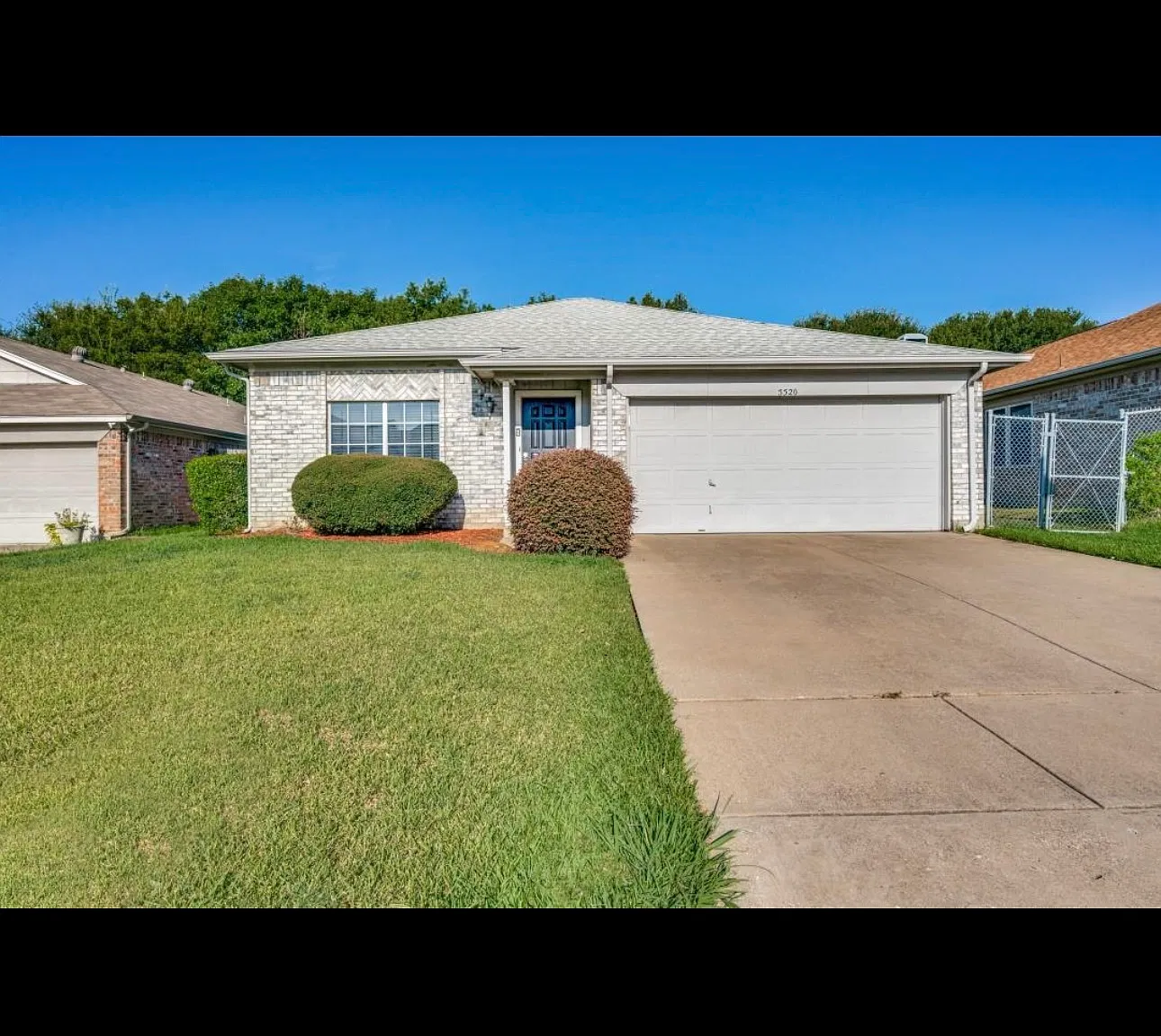 3 bed, 1328 sqft, $2,200 — Photo 1
