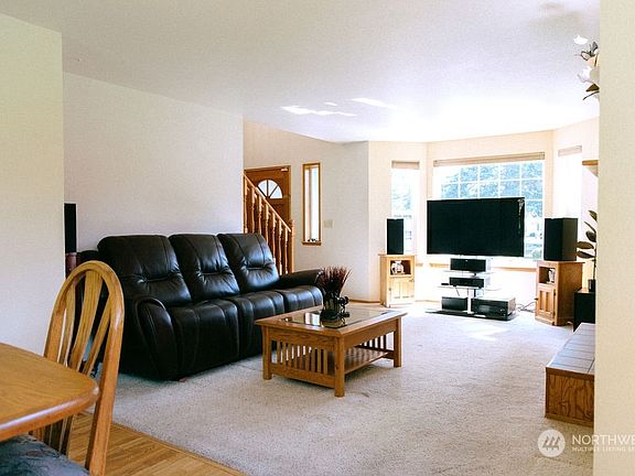 5th image of 1740 Parkridge Dr SE