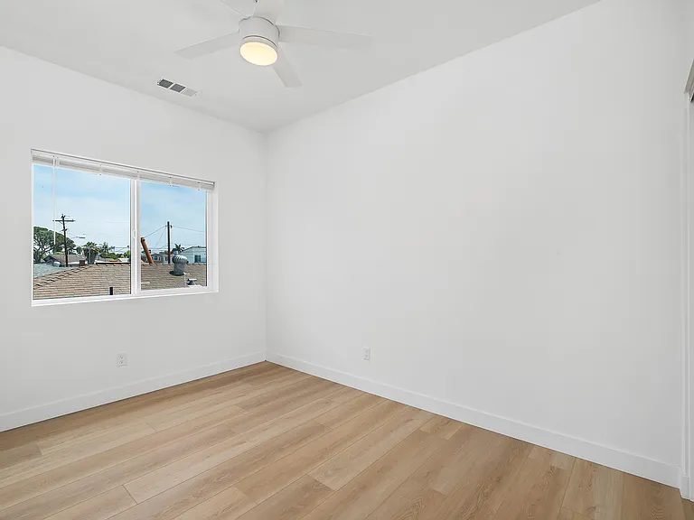 5049 Art St — Photo 25