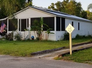 118 Pine Lake Dr, Satsuma, FL 32189