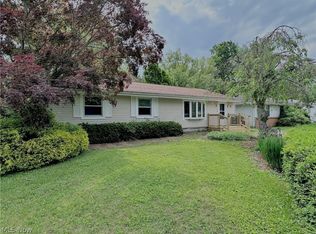 1223 Arthur Ct, Madison, OH 44057