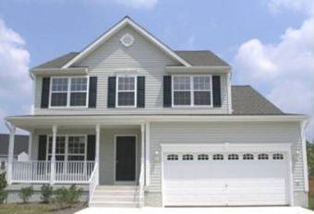 1st image of 33 Everglades Ln