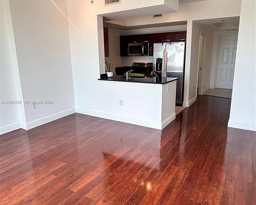 7275 SW 90th Way #605