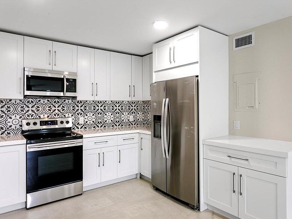 1st image of 700 Waterside Drive