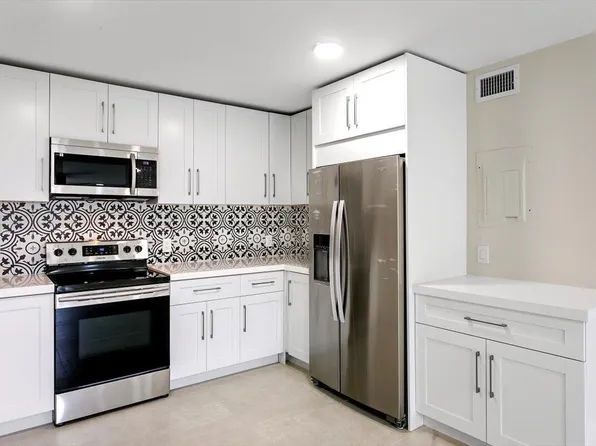 700 Waterside Drive, Hypoluxo, FL 33462