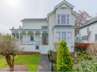 469 Bond St, Astoria, OR 97103