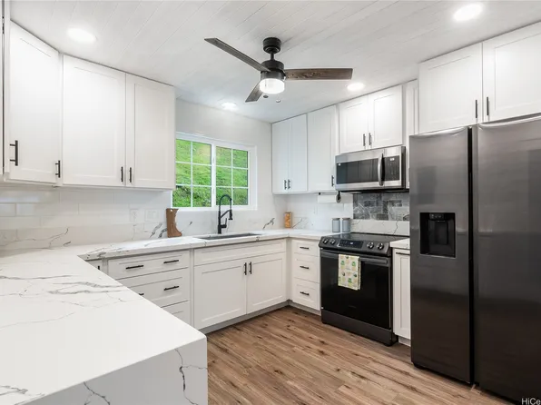 44-098 Ikeanani Dr APT 711, Kaneohe, HI 96744