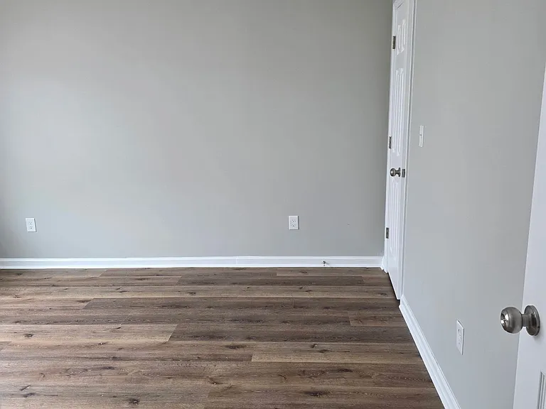 697 Armitage Way — Photo 29