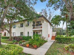 Boca Lago, Boca Raton, FL 33433