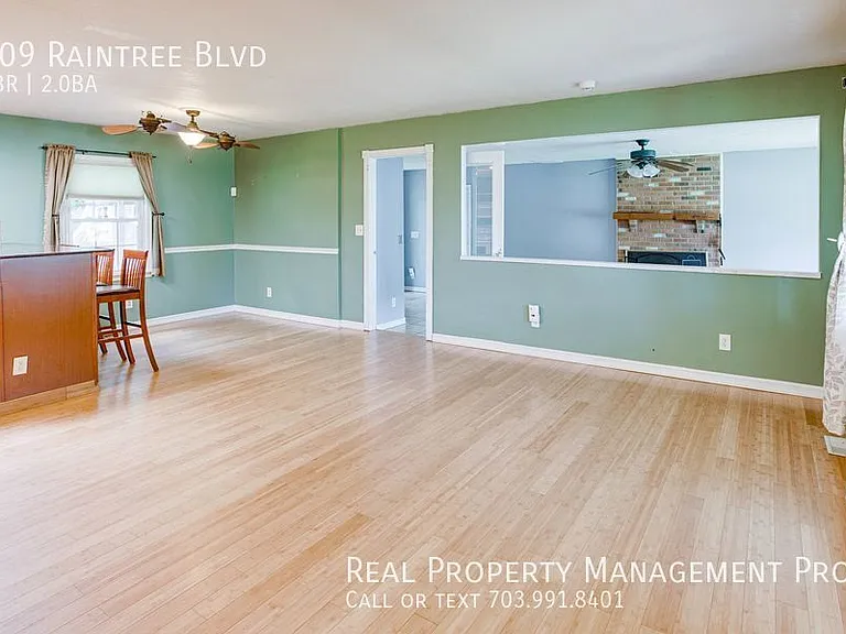 209 Raintree Blvd — Photo 11