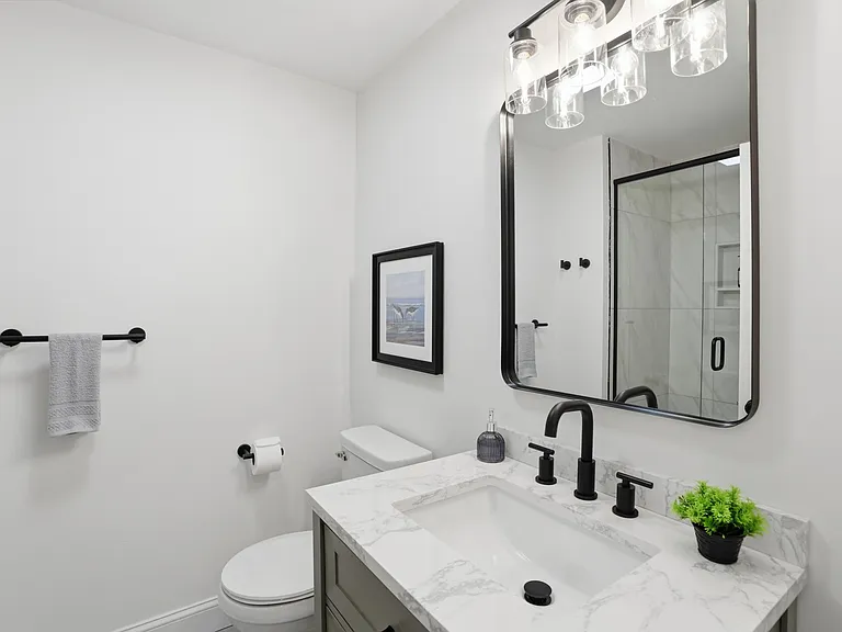 15 Chace Ave — Photo 2