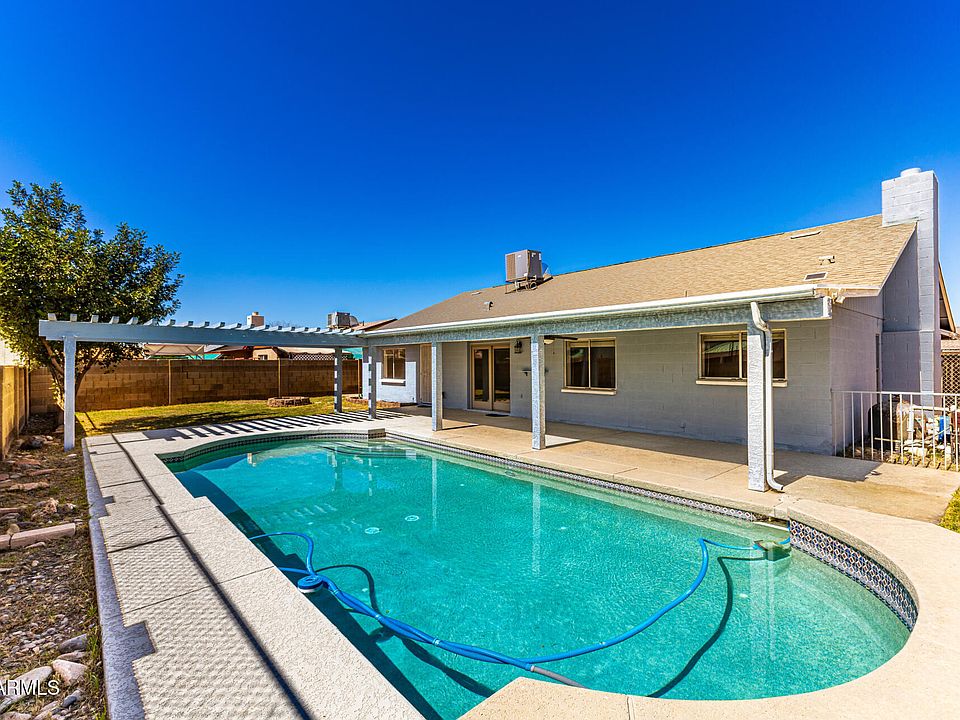 1st image of 8521 W DIANA Avenue