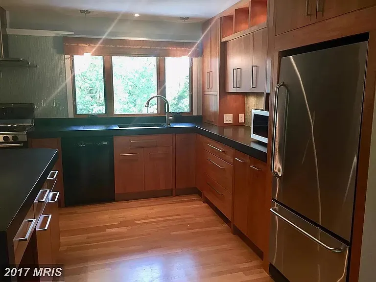 1409 Pathfinder Ln — Photo 6