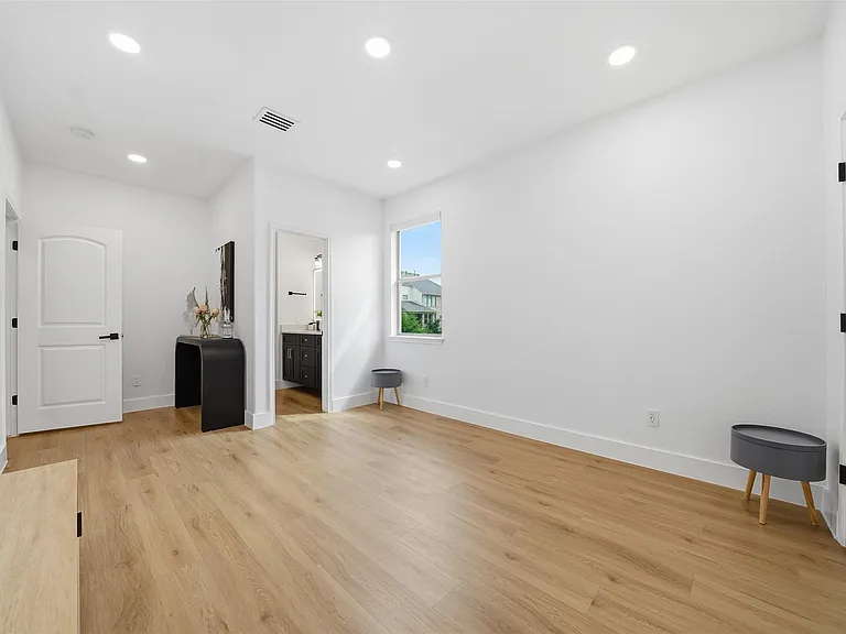 2229 Champions Corner Dr — Photo 24
