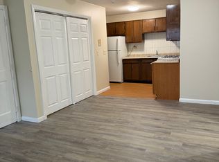 201 Dewey St #2, Worcester, MA 01610