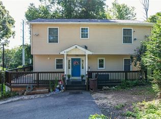 259 Lake Shore Dr, Middlebury, CT 06762