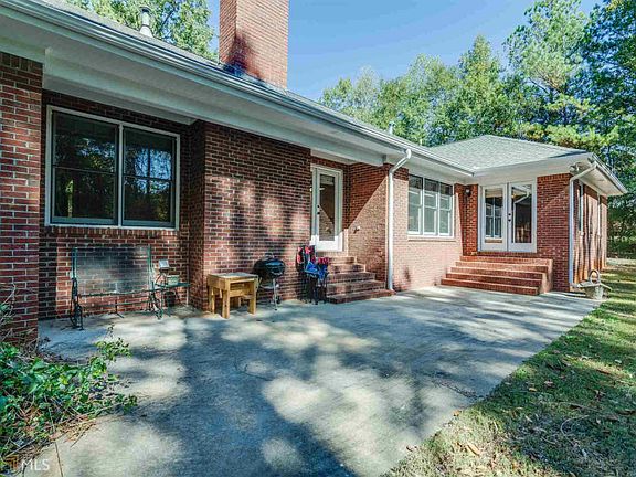 5th image of 140 Cotton Creek Dr