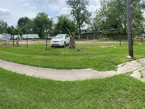 2nd image of 11206 Eastex Fwy