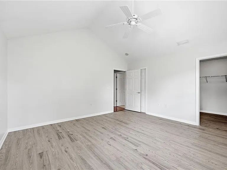 19108 Harvest Ridge Ln #19 — Photo 18