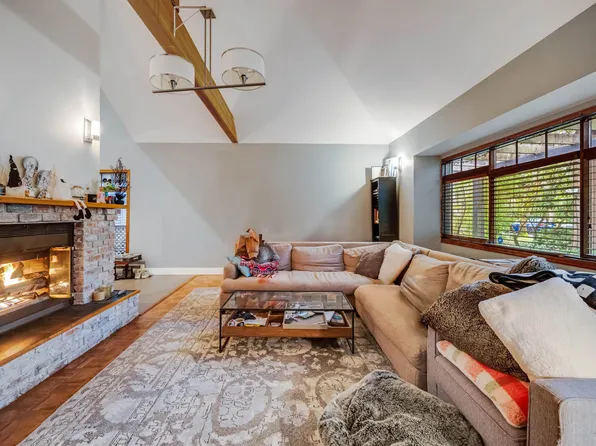 3758 W 35th Ave, Vancouver, BC V6N 2N7