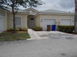 4718 SW 13th St, Deerfield Beach, FL 33442