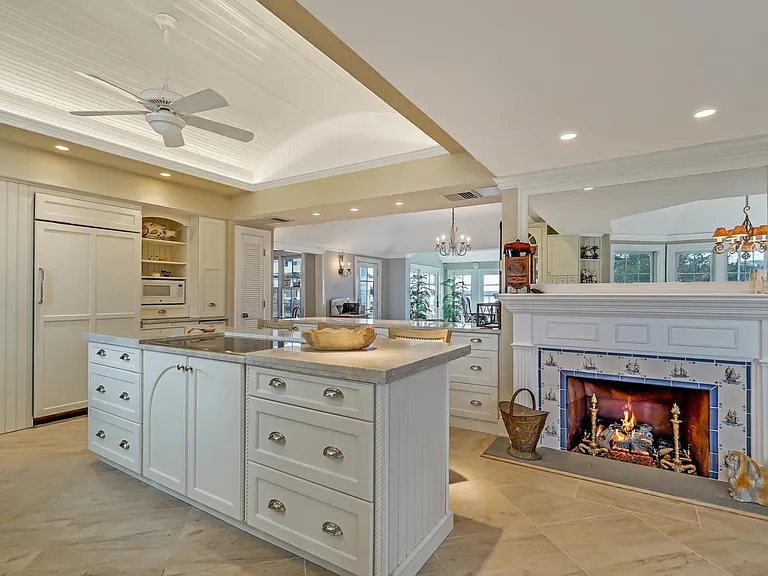 1552 Runyon Ln — Photo 11