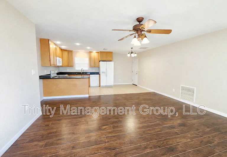 360 Jeru Blvd — Photo 9